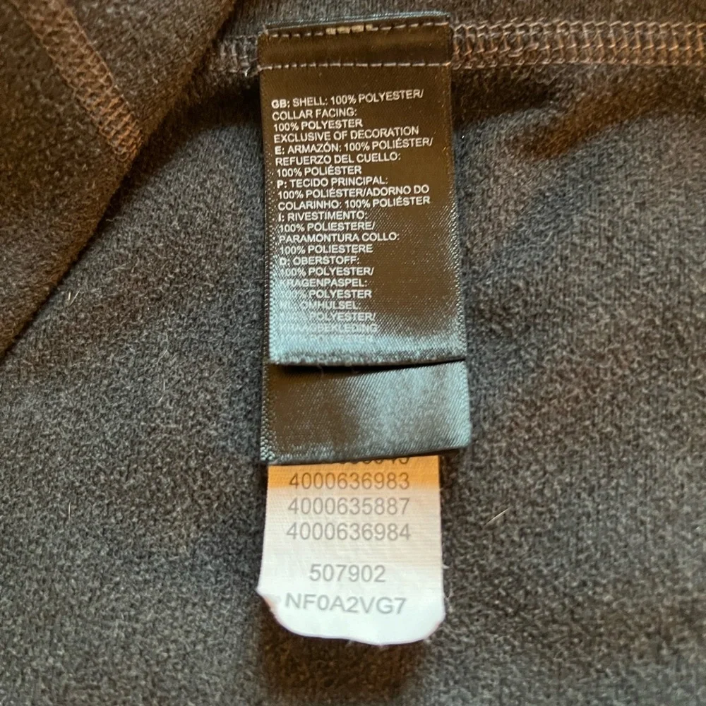The North Face Charcoal Quarter-Zip Pullover Men’s XL